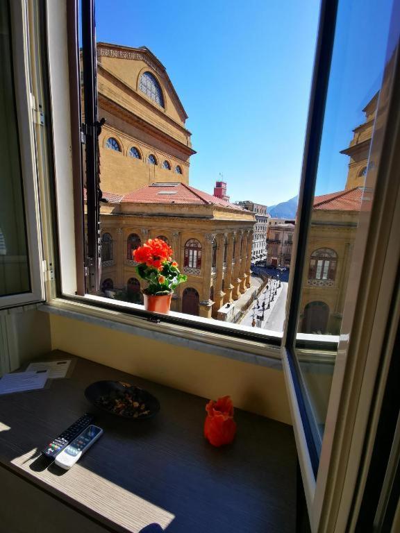 La Dimora Del Massimo Bed & Breakfast Palermo Ngoại thất bức ảnh